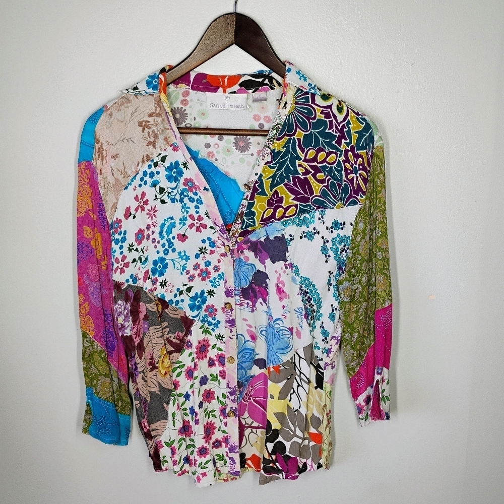 Sacred Threads Boho Patchwork Floral‎ Button Down Top Hippie Size Small